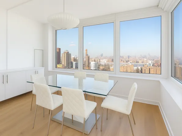 306 Gold Street image 7 of 16