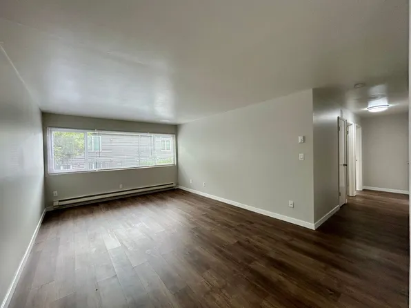 Vali Loa 13-Unit, 23 Valley St APT 104, Seattle, WA 98109
