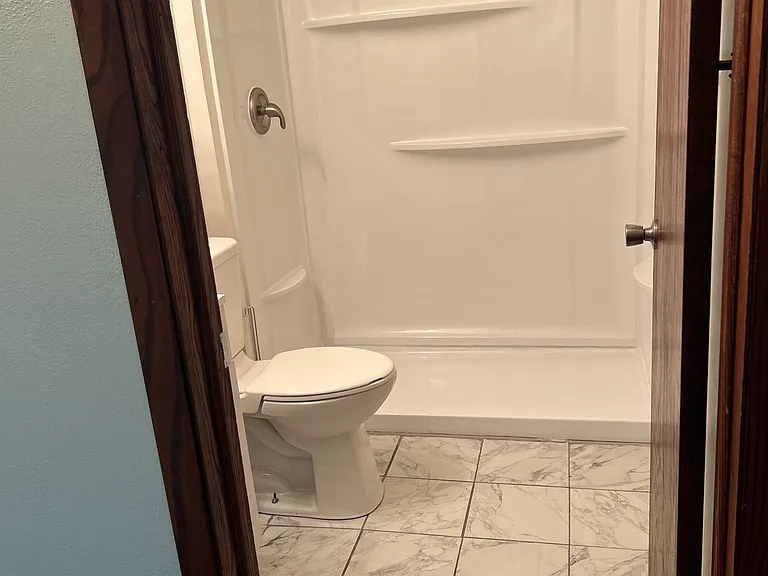 2274 W Glenview Dr #2 — Photo 4