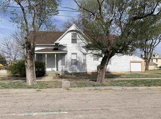 206 W Main St, Victoria, KS 67671