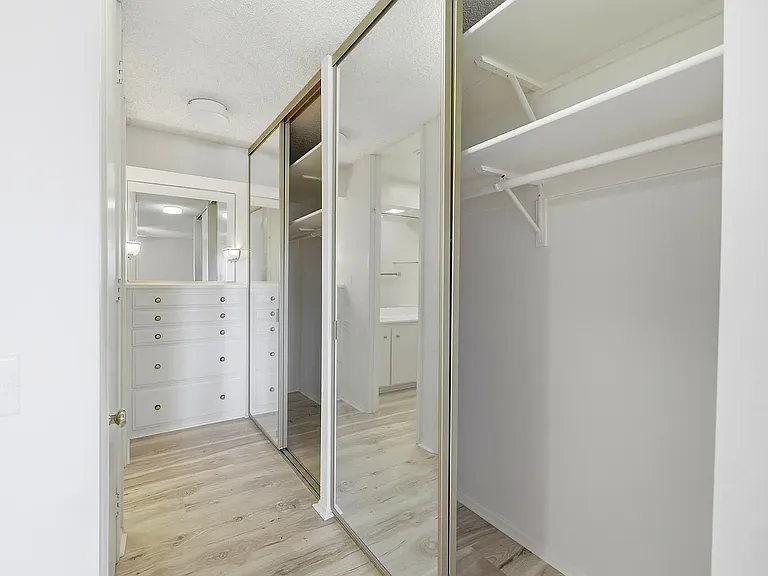1457 Seven Hills Dr — Photo 10