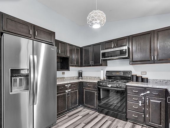 5th image of 1438 Maple Ridge Ct