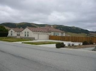 122 Via Vaquero Sur, San Juan Bautista, CA
