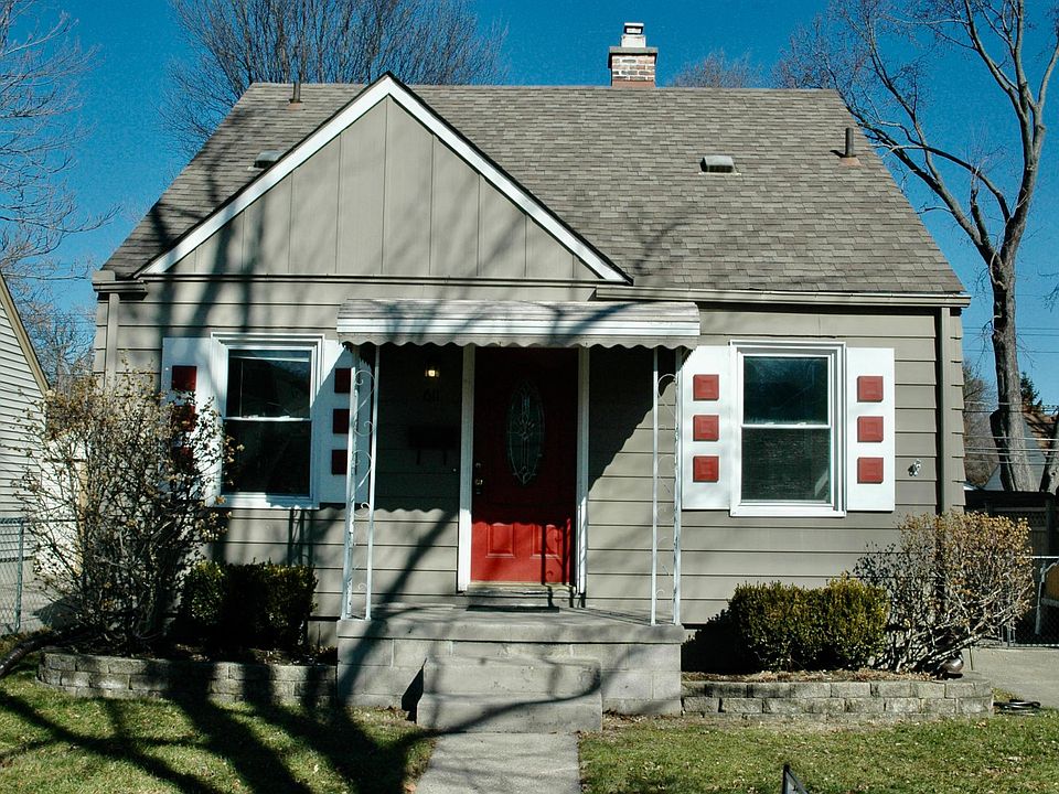 1st image of 611 Marlin Ave