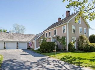 161 Main Ave, South Hampton, NH 03827