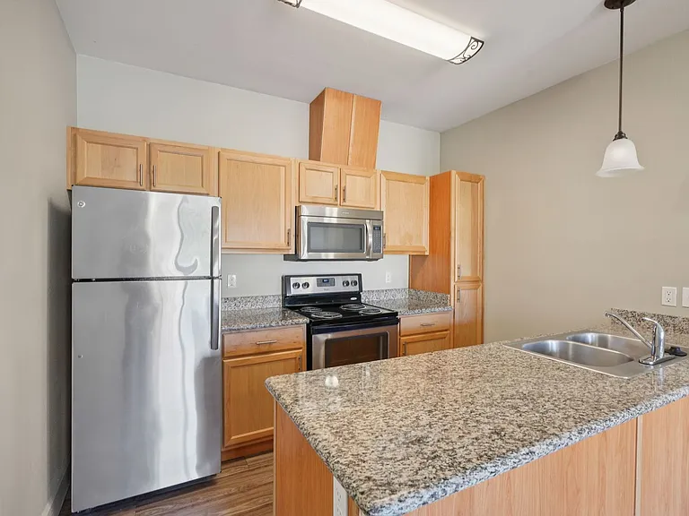 Aspen Grove Apartments — Photo 60