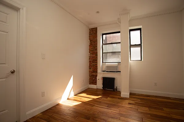 Rented by Blip LLC | media 31