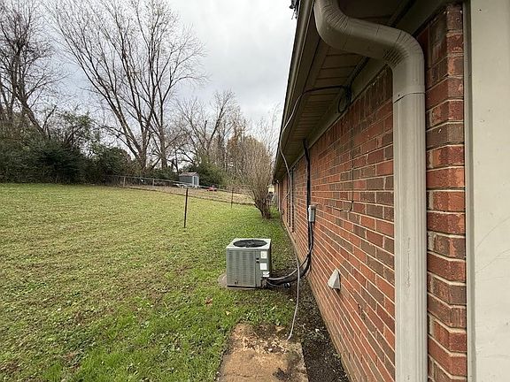 4th image of 5075 Bowdoin Dr