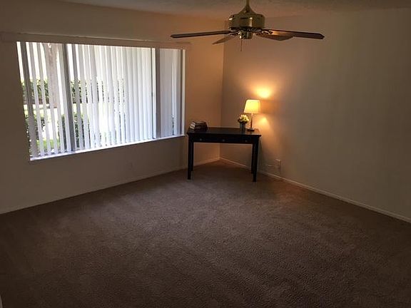 Plenty of natural light from large window