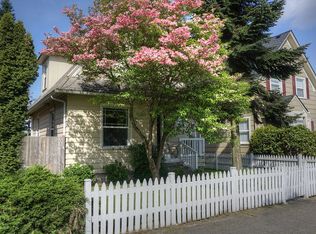 2008 Colby Ave, Everett, WA 98201