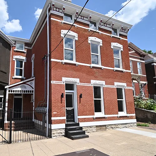 709 Columbia St #4 Photo 1
