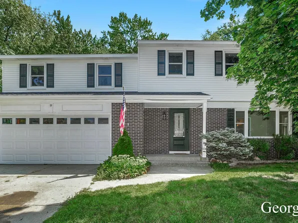 4630 Morningside Dr SE, Kentwood, MI 49512