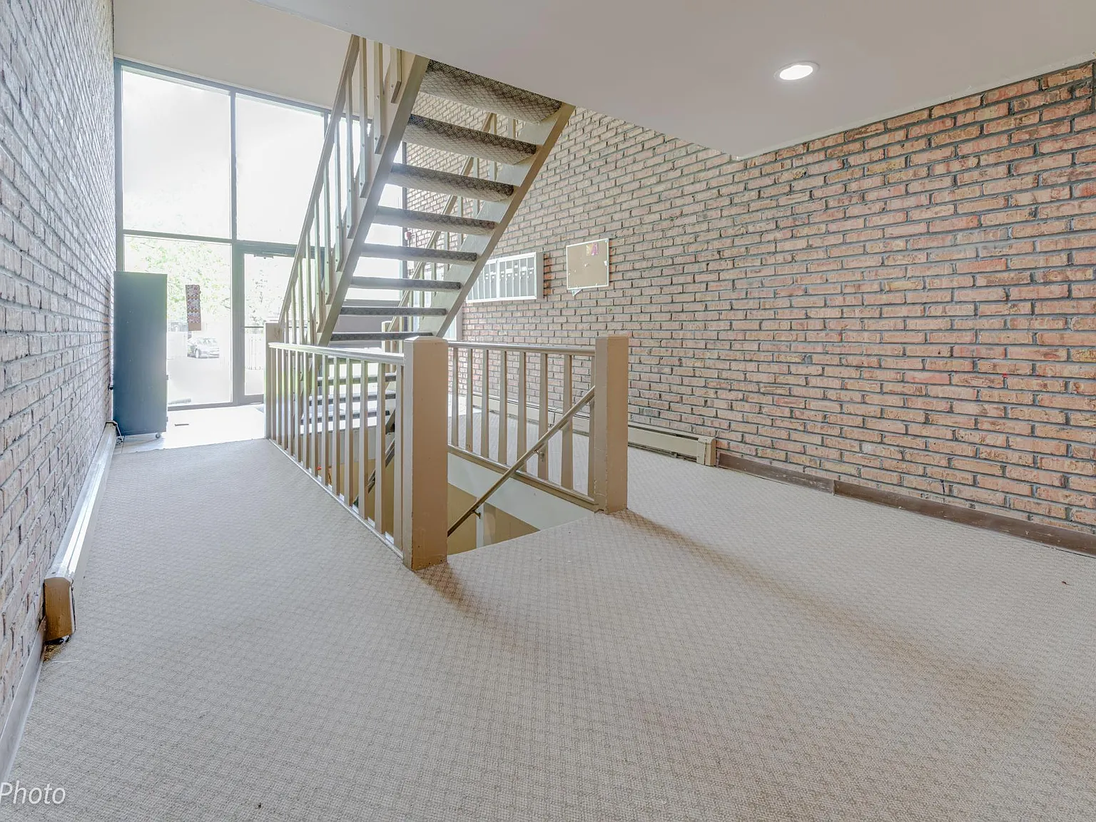 1 bed, 725 sqft, $1,500 — Photo 3
