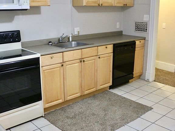 Main Level Kitchen