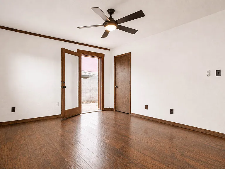 4540 E Hannibal St #C — Photo 8
