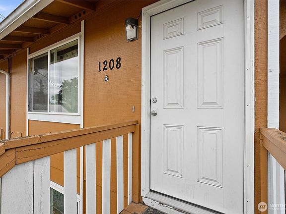 2nd image of 1208 111th Street S