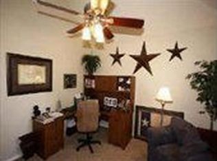 2 Mayborough Ct, The Woodlands, TX 77382