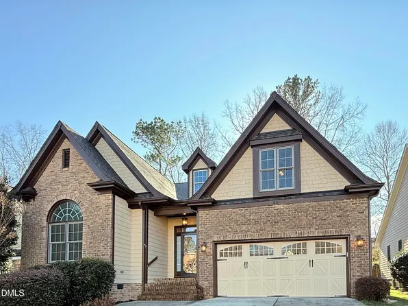 30 Buttonwood Ct, Pittsboro, NC 27312