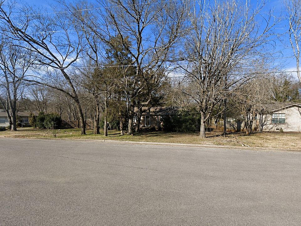 1st image of 1943 Russell Ct