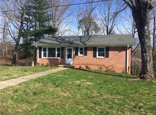 164 Bourbon Trl, Mount Airy, NC 27030