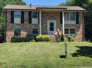 414 Clearwater Dr, Nashville, TN 37217