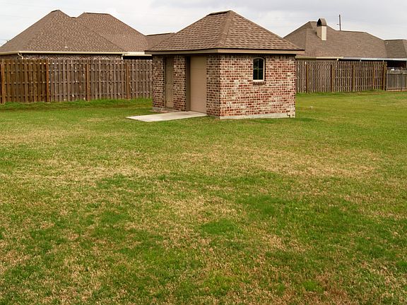well house/storage