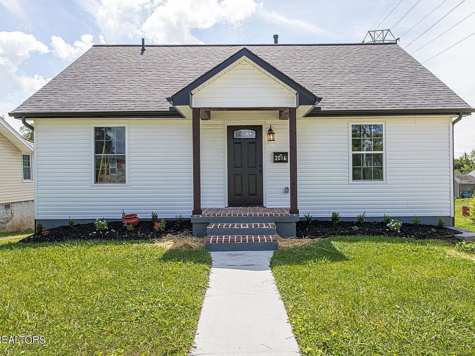 2016 Washington Pike, Knoxville, TN 37917 Zillow