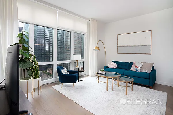 Rented by (Legacy) Elegran | media 25