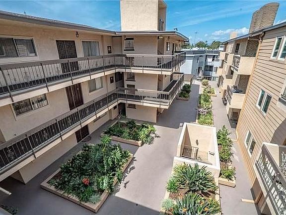 2nd image of 6151 Canterbury Dr Unit 101