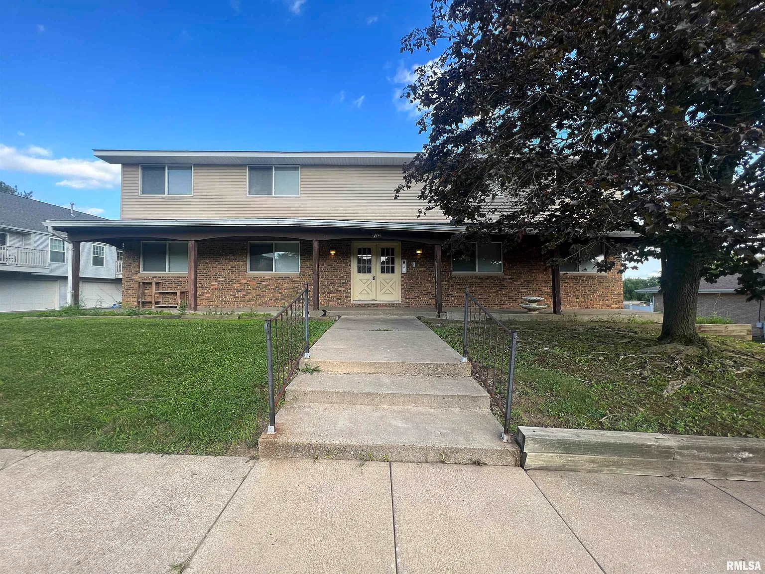 7116 N Miramar Dr photo 1
