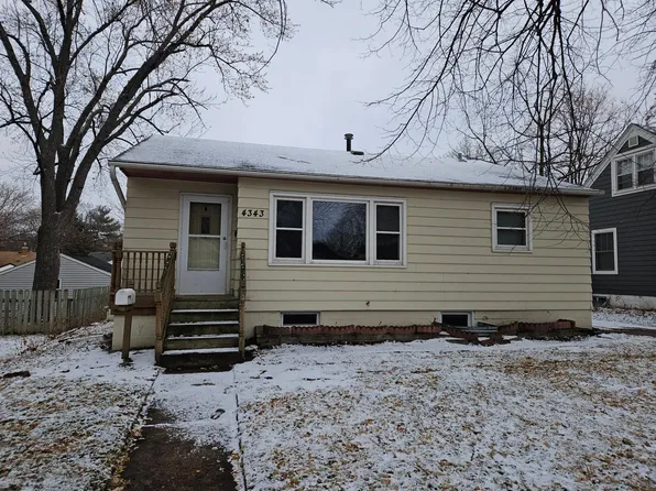 4343 6th St NE, Columbia Heights, MN 55421