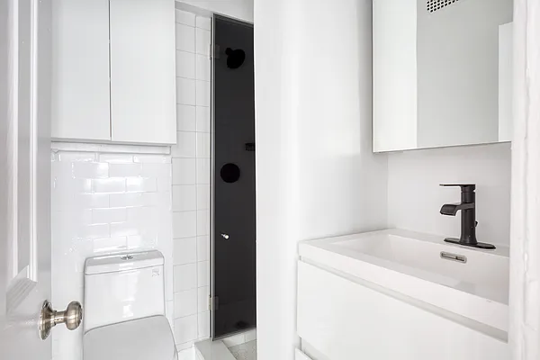 Rented by Centennial Properties NY | media 10