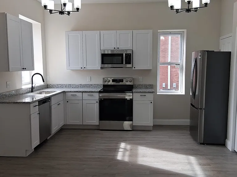 4266 Washington Blvd #1 — Photo 18