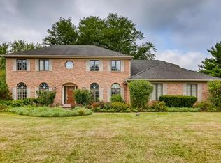 4N340 Woodland Trl W, Wayne, IL 60184