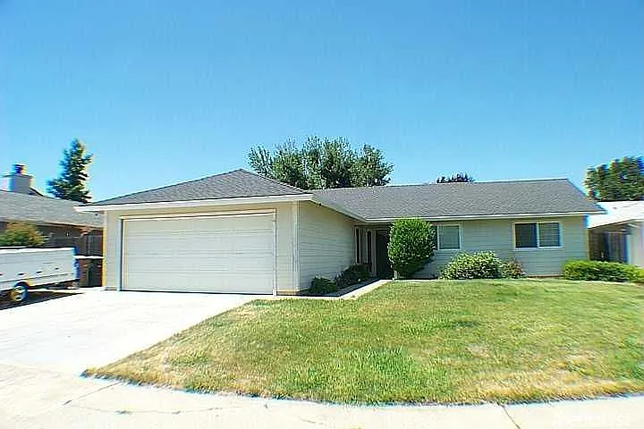 9105 Falcon Hill Ct photo 1
