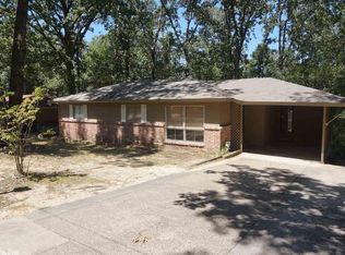 18 Westmont Cir, Little Rock, AR 72209