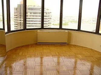 Rented by Vipler Realty