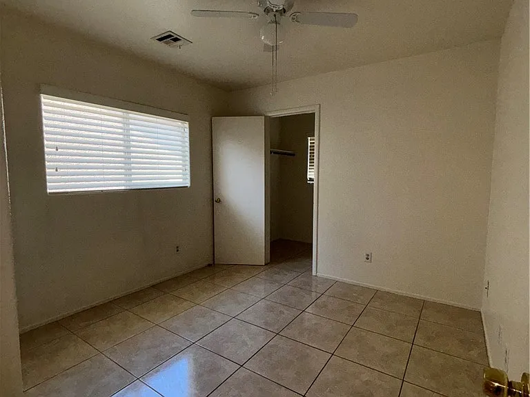 1265 Orchard View St — Photo 13