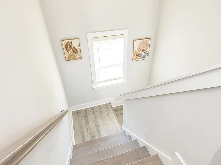 4811 Shelley Dr — Photo 10