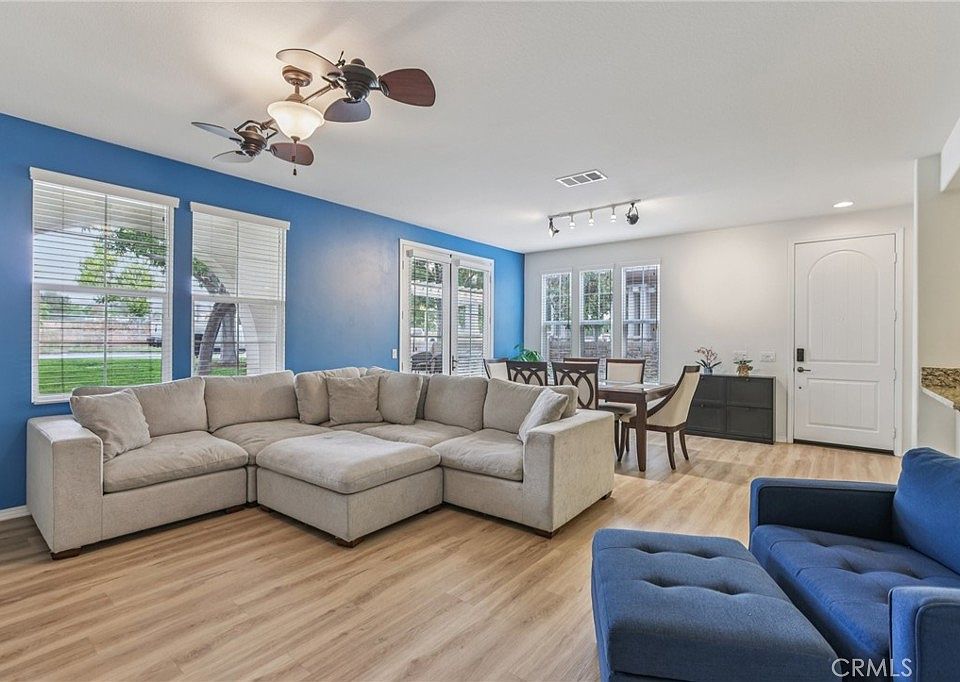 1st image of 28519 Pietro Dr