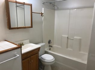 22 Foster Ln, Wentzville, MO 63385