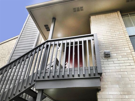 2nd image of 1900 Bay Area Blvd APT Q190