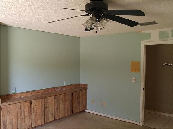 5th image of 1907 Green Meadow Ln