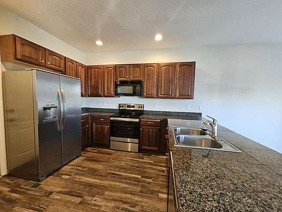 4th image of 11831 E Maplewood Ave