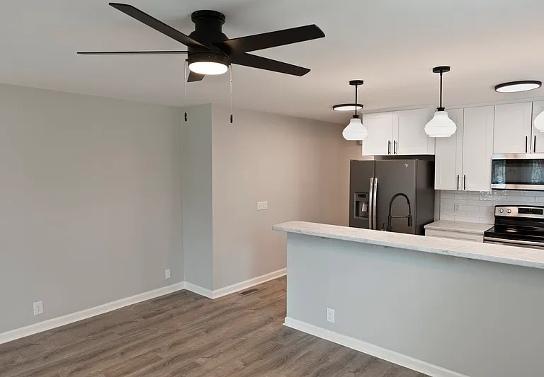 2502 Sharondale Dr — Photo 20