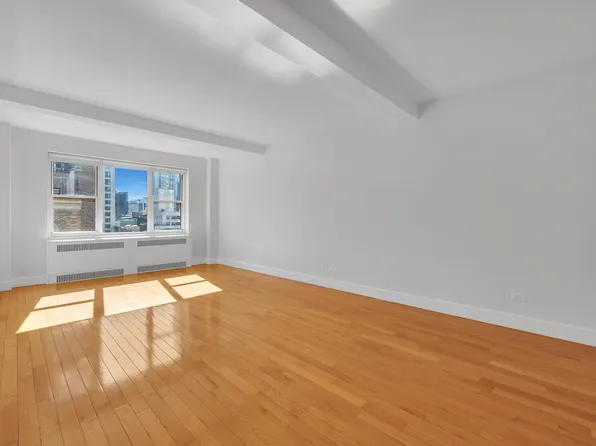 20 Park Avenue image 2 of 10