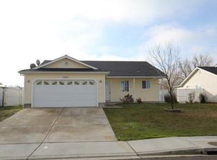 3860 Avenue E, White City, OR