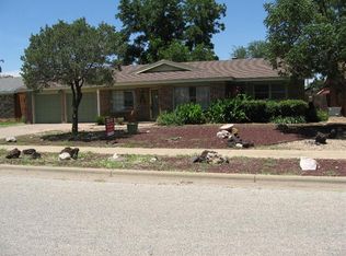 2304 52nd St, Lubbock, TX 79412