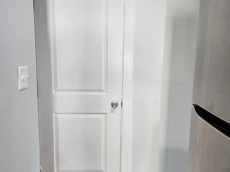 4302 Maine Ave #3 — Photo 6
