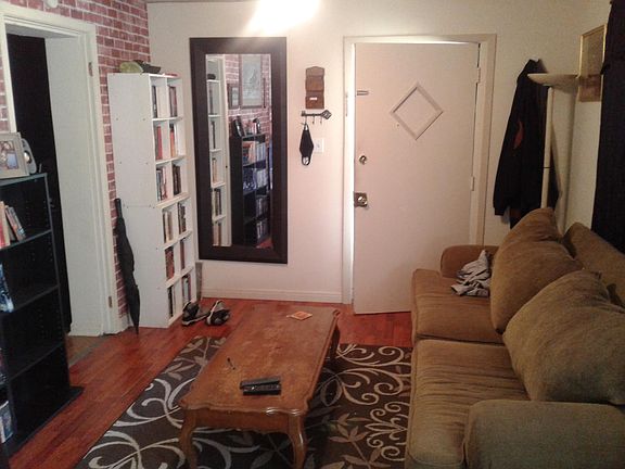 5th image of 2825 E 5th Ave